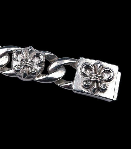 Koninklijke armband - Fleur de Lys - Koningschap, wijsheid, Antiek en Kunst, Antiek | Boeken en Bijbels