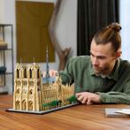 LEGO Architecture Notre-Dame van Parijs - 21061, Verzenden, Zo goed als nieuw