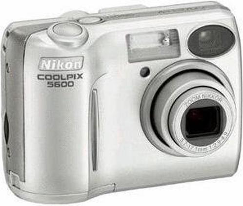 Nikon Coolpix 5600 Digitale Compact Camera - Zilver (In doos, Audio, Tv en Foto, Fotocamera's Digitaal, Zo goed als nieuw, Verzenden