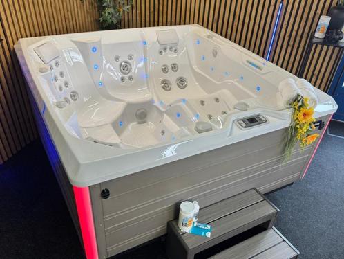 HotSpring Limelight Flair | Relaxation Spas, Tuin en Terras, Bubbelbaden en Hottubs, Vast, Gebruikt, Filter, Pomp, Ophalen of Verzenden