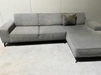 Grijze hoekbank, professioneel gereinigd, Huis en Inrichting, Banken | Bankstellen, Overige maten, Hoekbank, 75 tot 100 cm, Zo goed als nieuw