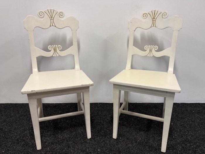 Stoel (2) - Hout - 2 Zweedse stoelen, Antiek en Kunst, Curiosa en Brocante