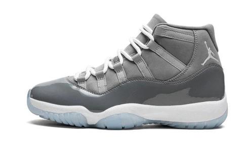 Air Jordan 11 Retro Cool Grey (2021) - maat 43 (Sneakers), Kleding | Dames, Schoenen, Grijs, Nieuw, Sneakers of Gympen, Verzenden