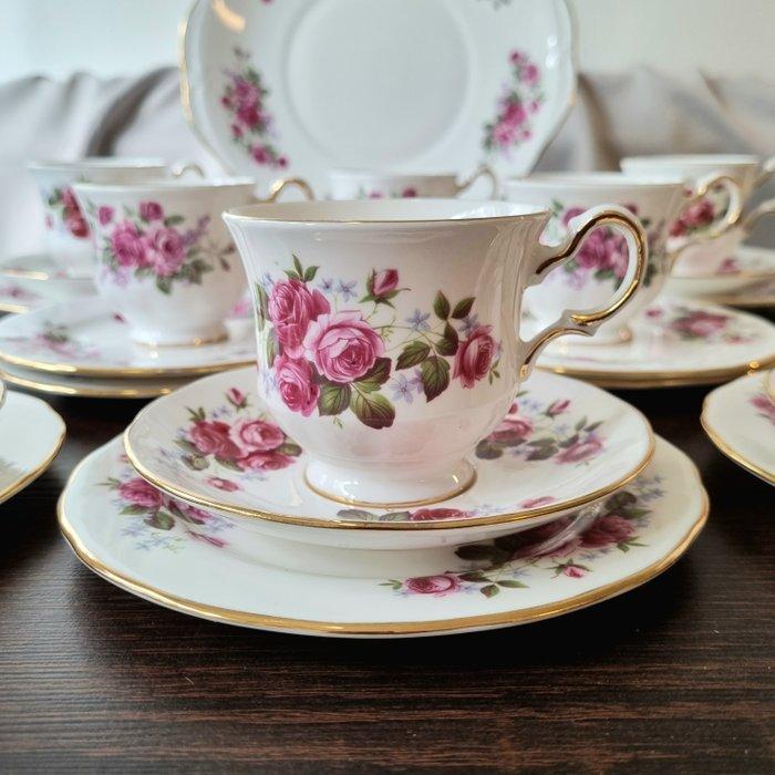 Queen Anne - Koffie- en theeservies (25) - Porselein, Antiek en Kunst, Antiek | Meubels | Tafels