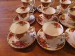 Royal Albert - Kop en schotel (12) - Old Country Roses -, Antiek en Kunst