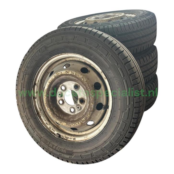 Banden met velg voor Fiat Ducato (1986 - 2007), Auto-onderdelen, Banden en Velgen, Banden en Velgen, Gebruikt, All Season, Ophalen of Verzenden