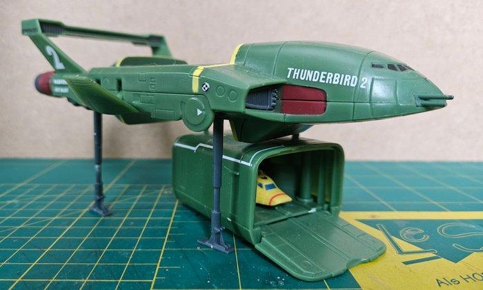 Thunderbirds - Gerry and Sylvia Anderson, Verzamelen, Film en Tv