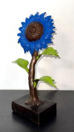 Derme Abdoulaye - sculptuur, Tournesol Bleu ou L’Éclat