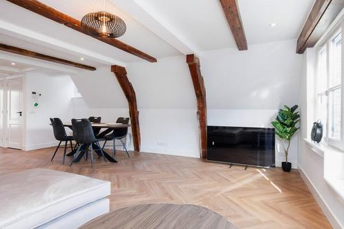 Appartement te huur aan Nieuwezijds Voorburgwal in Amste..., Huizen en Kamers, Huizen te huur, Noord-Holland