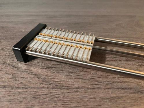 DBD N N - Model treinbevestiging (1) - Test bank N met, Hobby en Vrije tijd, Modeltreinen | N-Spoor