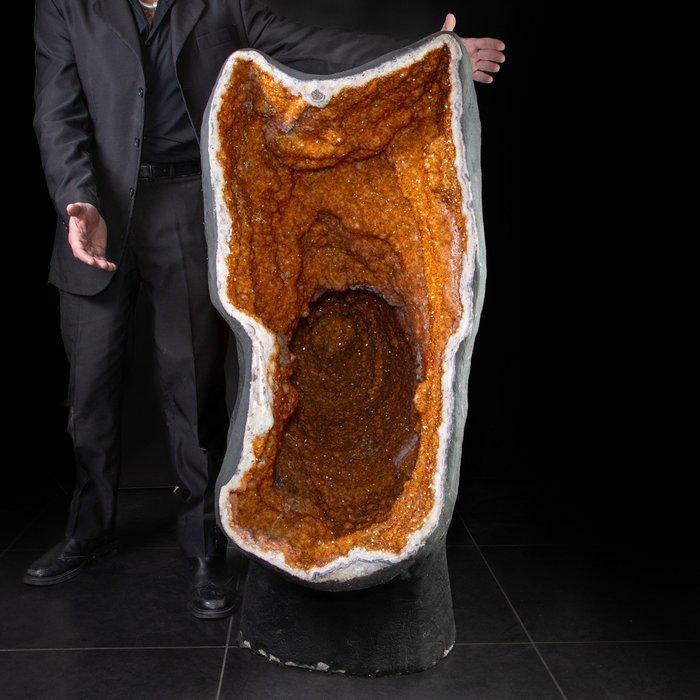 Een magnifieke geode van citrienkwarts uit Brazilië - een, Verzamelen, Mineralen en Fossielen