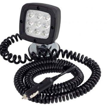 Werklamp LED met Magneetvoet beschikbaar voor biedingen