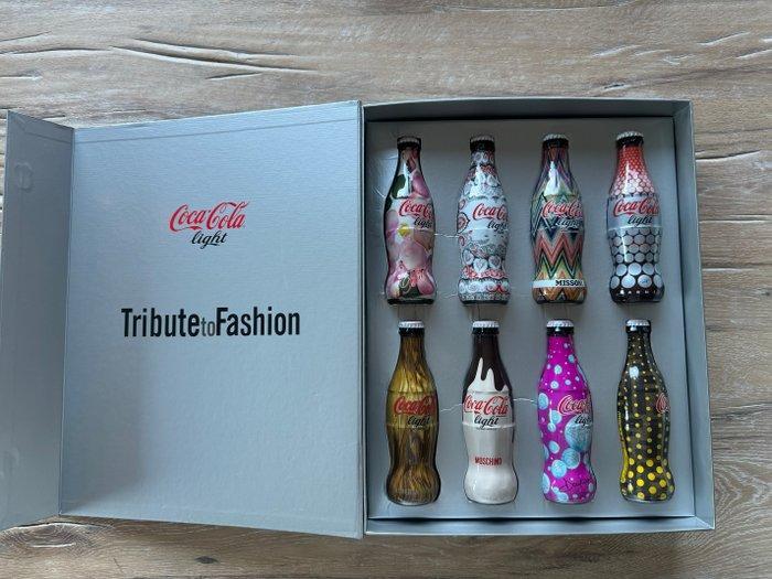 Kist - Papier, Glas - Coca Cola Tribute Fashion, Antiek en Kunst, Antiek | Wandborden en Tegels