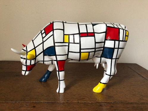 Beeld, Cow Parade. Cowparade. Moondrian Large. - 19.5 cm -, Antiek en Kunst, Curiosa en Brocante