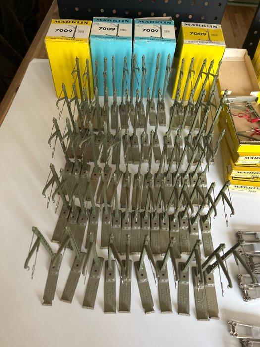 Märklin H0 - 7009 - Bovenleiding (304) - Setje accessoires, Hobby en Vrije tijd, Modeltreinen | H0