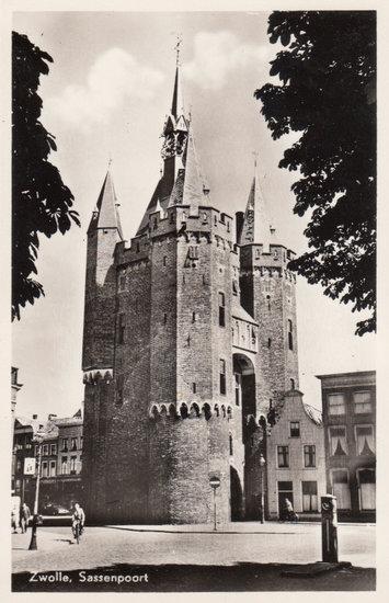 ZWOLLE - Sassenpoort, Verzamelen, Ansichtkaarten | Nederland, Verzenden