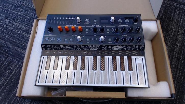 ARTURIA Microfreak, Muziek en Instrumenten, Keyboards, Zo goed als nieuw, Ophalen of Verzenden