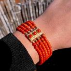 Antieke bloedkoraal kralen armband met gouden slot., Sieraden, Tassen en Uiterlijk, Gebruikt, Overige kleuren, Ophalen of Verzenden