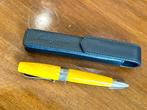 Montegrappa - Montegrappa sfera in resina gialla e argento, Verzamelen, Pennenverzamelingen, Nieuw