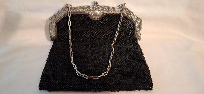 Gelamineerd zilveren Tasbeugel met kraaltjes tas, ca 1920 in, Antiek en Kunst, Antiek | Goud en Zilver