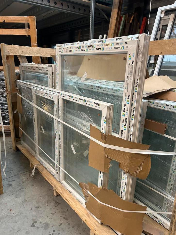 kozijnen op voorraad, Doe-het-zelf en Verbouw, Kozijnen en Schuifpuien, Inclusief glas, Nieuw, Raamkozijn, 75 tot 150 cm, 225 cm of meer