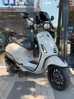 Vespa Sprint IGET E5 brom | custom | Chalk grey | Led | gar., Overige modellen, Maximaal 45 km/u, Ophalen of Verzenden, Zo goed als nieuw