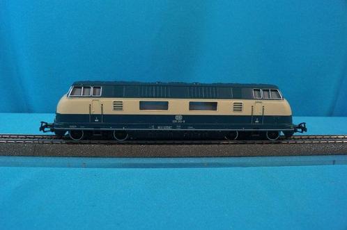 Märklin H0 - 3081 - Diesellocomotief (1) - BR 220 - DB, Hobby en Vrije tijd, Modeltreinen | H0