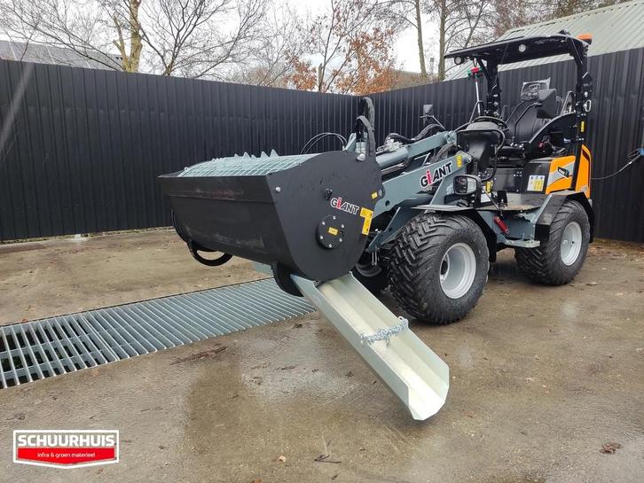 Betonmixbak betonmixer met zijuitloop, Zakelijke goederen, Machines en Bouw | Onderdelen, Ophalen