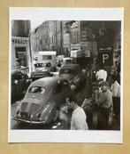 Robert Doisneau (1912–1994) - Sur la nationale 7, France,