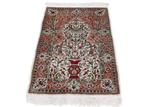 Silk Hereke Signed Carpet with Floral Design - Pure Luxe ~1, Huis en Inrichting, Stoffering | Tapijten en Kleden, Nieuw