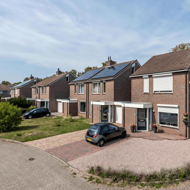 huis in Roermond gevonden voor €1270,- pm, Huizen en Kamers, Kamers te huur, 50 m² of meer, Overige regio's