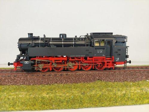 Piko H0 - 50042 - Tender locomotief (1) - BR 82 025 - DB, Hobby en Vrije tijd, Modeltreinen | H0