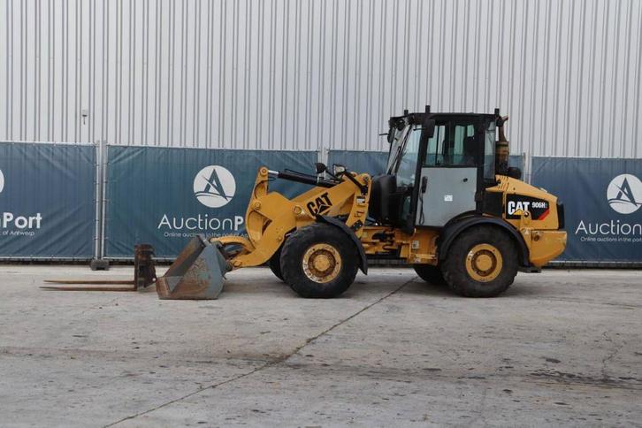 Veiling: Wiellader Caterpillar 906H2 Diesel 55kW 2012, Zakelijke goederen, Machines en Bouw | Kranen en Graafmachines, Wiellader of Shovel