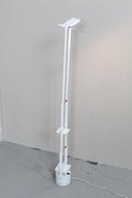 Vintage tafellamp, bureaulamp Artemide Tizio 50 - jaren 70, Huis en Inrichting, Lampen | Tafellampen, Zo goed als nieuw, Metaal