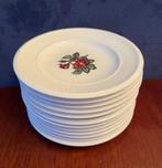 Wedgwood - Tafelservies (12) - Moss Rose - Aardewerk - 12, Antiek en Kunst