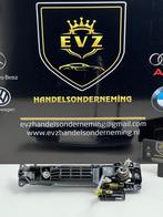 Handgreep links voor Toyota Auris bj.2010 Kleurcode: 851, Auto-onderdelen, Gebruikt, Voor, Toyota