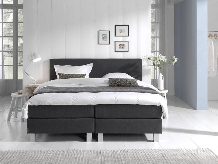 Boxspring Eefje - Antraciet - 200 x 220 cm, Huis en Inrichting, Slaapkamer | Boxsprings, 220 cm, Overige kleuren, Overige maten