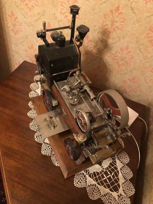 Piero Abbiati Unknown - Stoomlocomotief (1) - Stoommachine, Antiek en Kunst, Antiek | Speelgoed