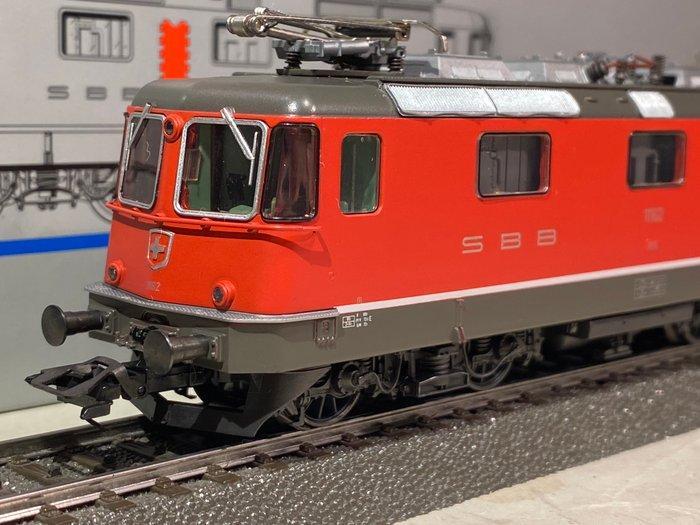 Märklin H0 - 3734 - Elektrische locomotief (1) - SBB Re 4/4, Hobby en Vrije tijd, Modeltreinen | H0