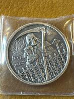 Wereld. Silver bar Skull - Antique Finish 1 oz (.999), Postzegels en Munten