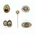 Zonder minimumprijs - Broche & Speld. Momento Mori.