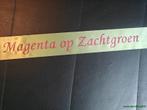 Zachtgroen lint 70 mm met magenta opdruk +/- 80cm. - eigen, Ophalen of Verzenden, Nieuw