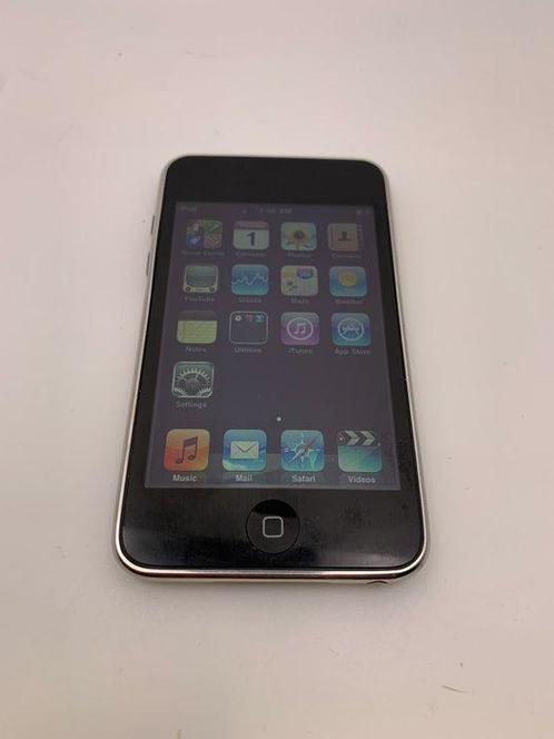Apple - iPod Touch 2nd Gen 32GB - Without original box iPod, Spelcomputers en Games, Spelcomputers | Overige Accessoires