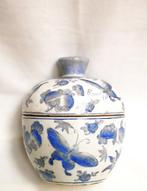 dekselvaas (2) - Porselein, Antiek en Kunst