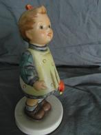 Goebel - M.I Hummel - Beeldje - 649 Tmk7 - Fascination -