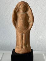 Oud-Grieks Terracotta staande vrouwelijke figuur - 12.6 cm