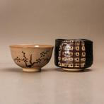 Karatsu & Black Oribe theekommen — Twee werelden, één, Antiek en Kunst