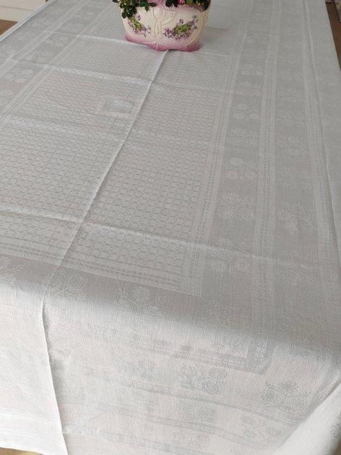 Tafelkleed - 286 cm - 167 cm, Antiek en Kunst, Antiek | Kleden en Textiel