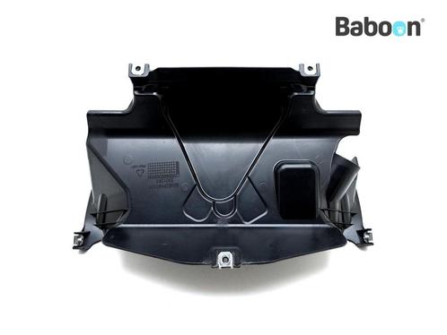 Radiateurkap Benelli TRK 702 X Rear (65682PA80000), Motoren, Onderdelen | Overige, Gebruikt, Verzenden