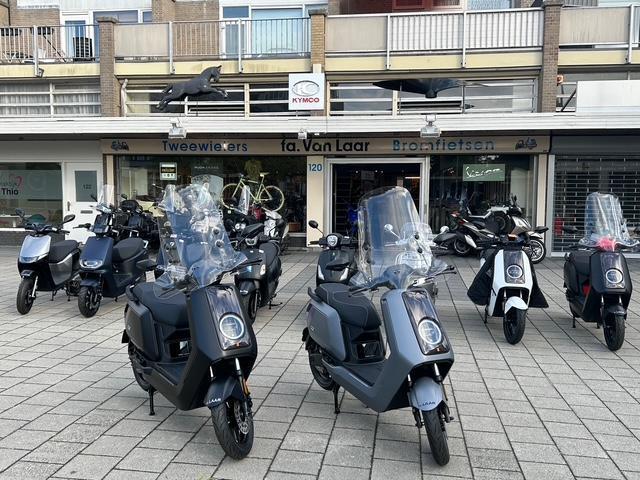 Elektrische Scooters V.A.€975 Niu, E-cooter,Yadea, Kymco,GTS, Fietsen en Brommers, Brommers | Overige merken, Nieuw